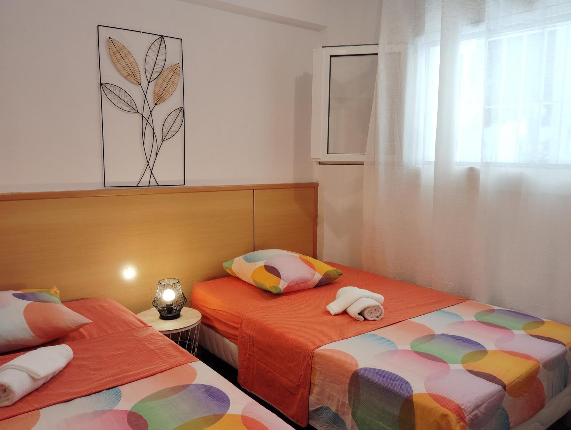 Chez Chantal 3 Chambres Au Centre Touristique De Salou Avec Garage Esterno foto