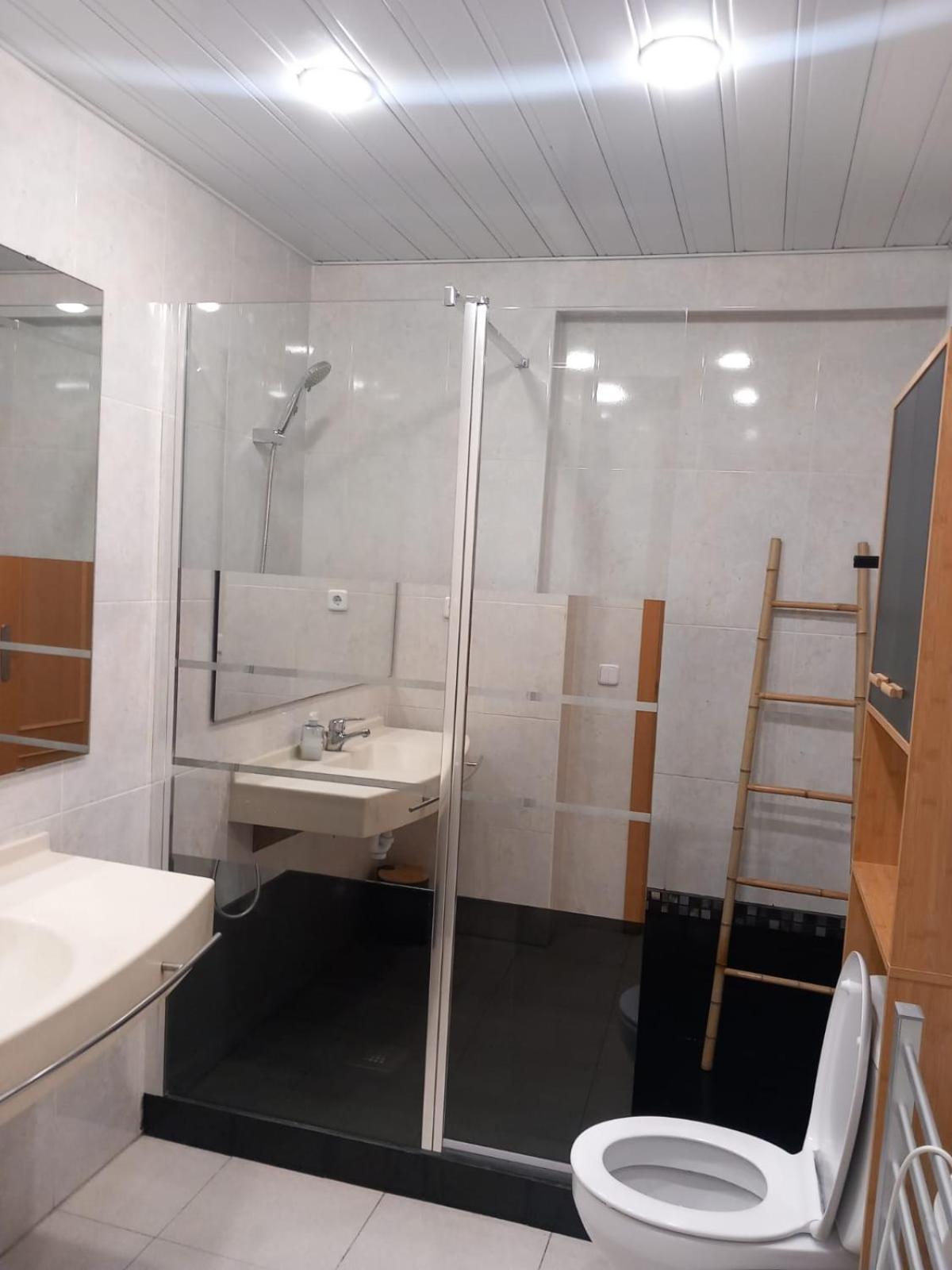 Chez Chantal 3 Chambres Au Centre Touristique De Salou Avec Garage Esterno foto